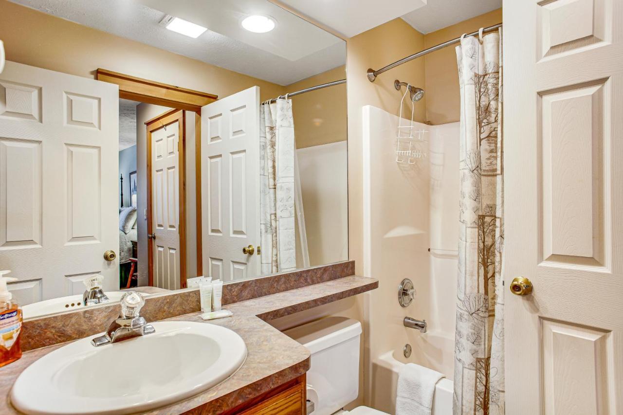 Northridge 467 Villa Танерсвил Екстериор снимка